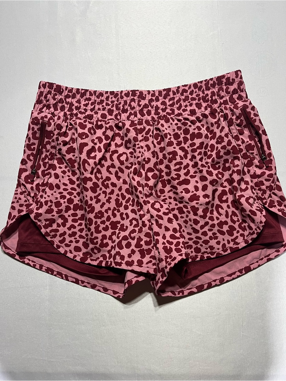 Avia Women’s Medium Pink Leopard Print Lined Active Shorts with Pockets
